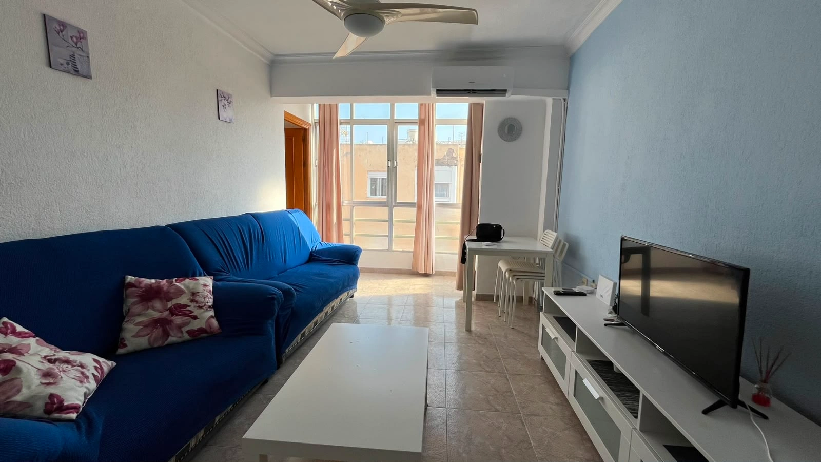 Imagen de Piso en Calle Rodrigo Vivas Miras, 7